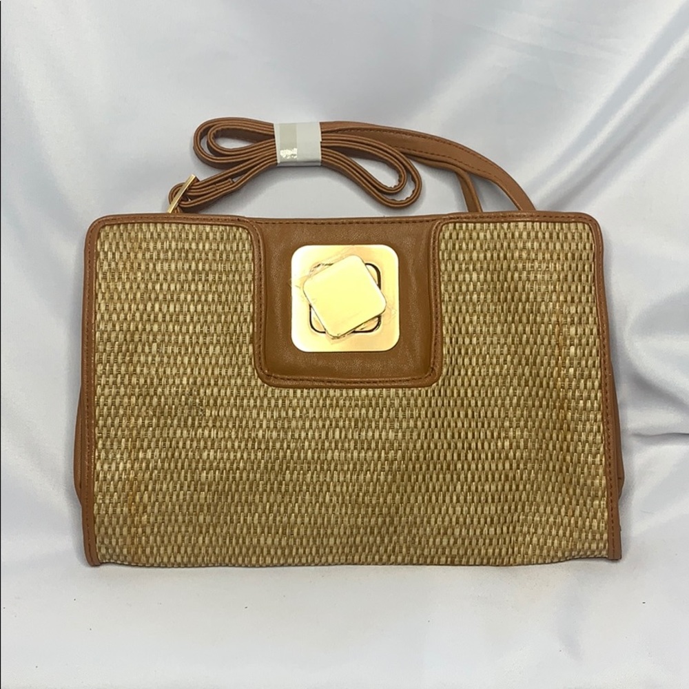 NWOT mark shoulder bag in straw and vegan leather